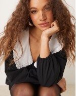 poplin contrast collar mini dress in black